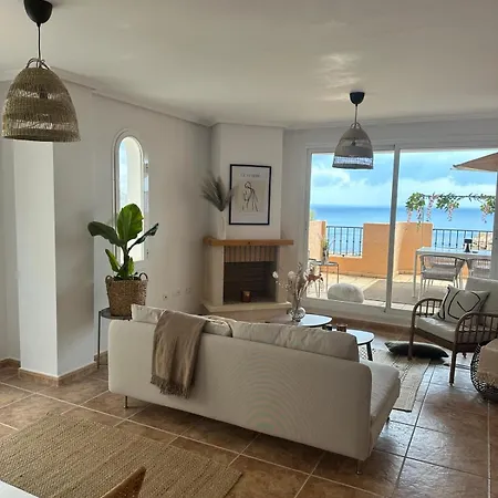 度假居 House With Amazing Sea View 卡尔佩